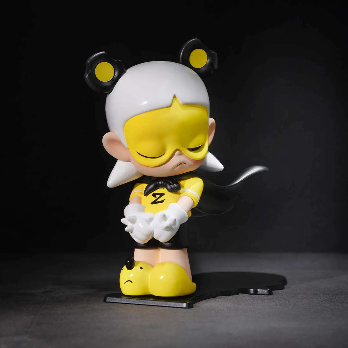 Zsiga Guard Figure 6 Zsiga Guard Figure - Image 6