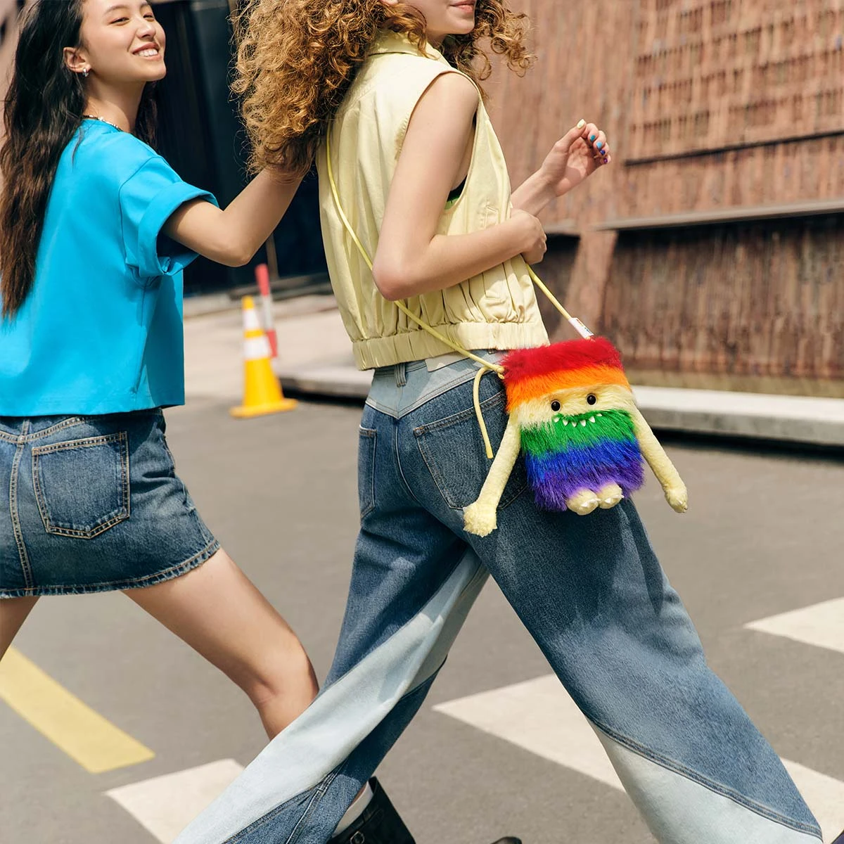 INSTINCTOY HUG YOU SERIES-Mini Plush Bag 3 INSTINCTOY HUG YOU SERIES-Mini Plush Bag - Image 3